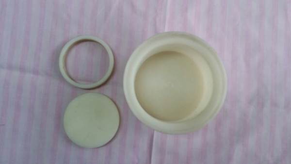 Rigid foam plastic breathable cup